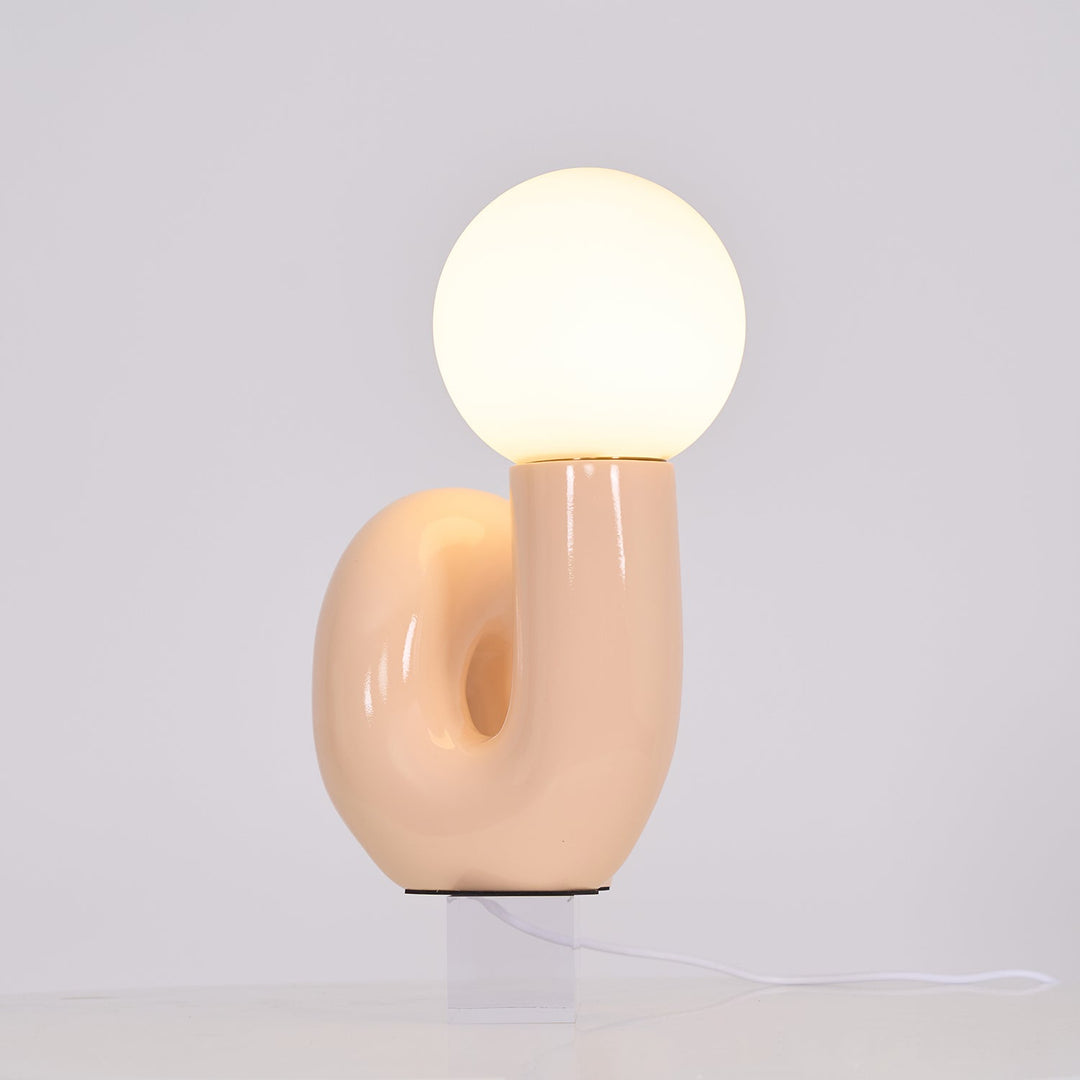 Zabawna Lampa Stołowa w Kształcie N