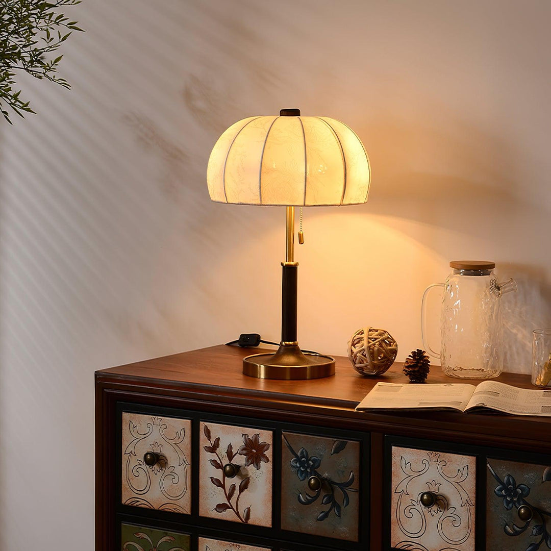 Lampa stołowa Nanyang Retro