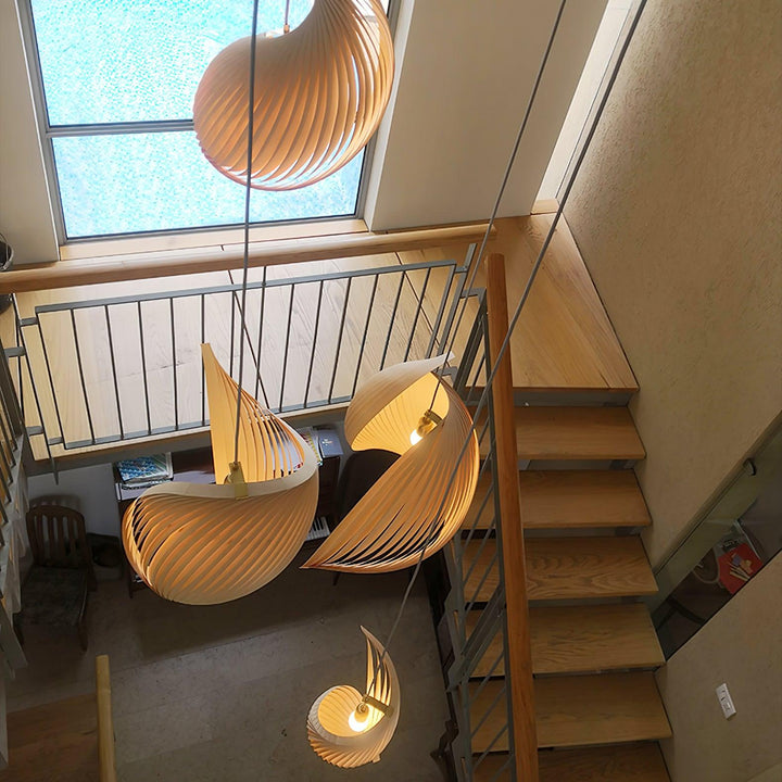 Lampa wisząca z muszli nautilusa