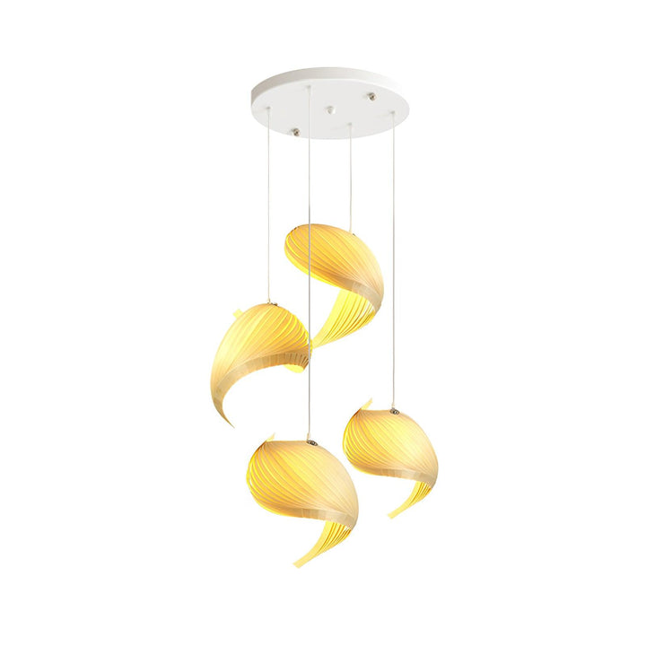 Lampa wisząca z muszli nautilusa