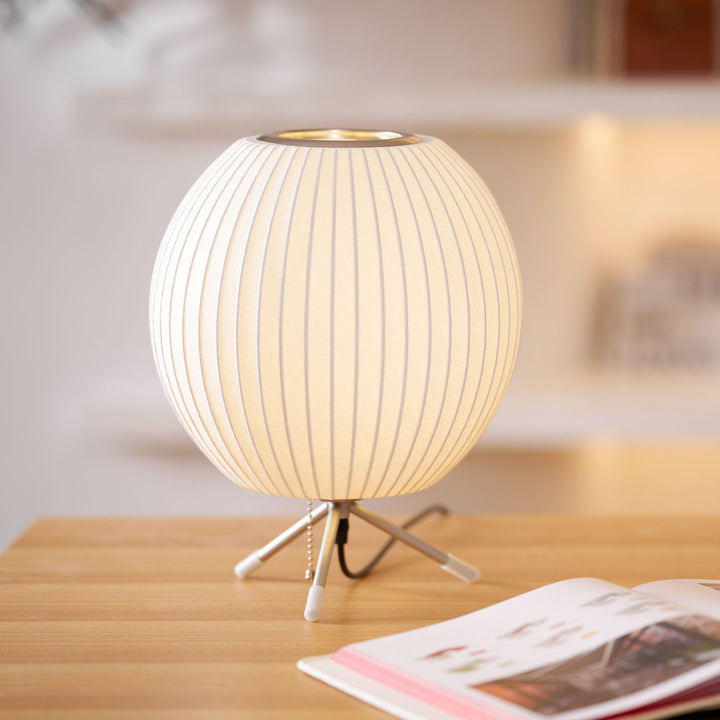 Lampa stołowa z bąbelkami na statywie