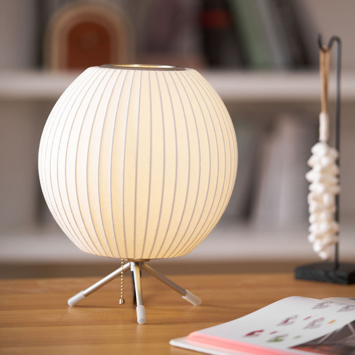 Lampa stołowa z bąbelkami na statywie