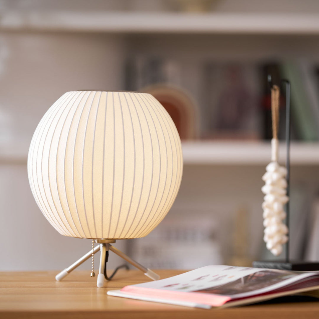 Lampa stołowa z bąbelkami na statywie