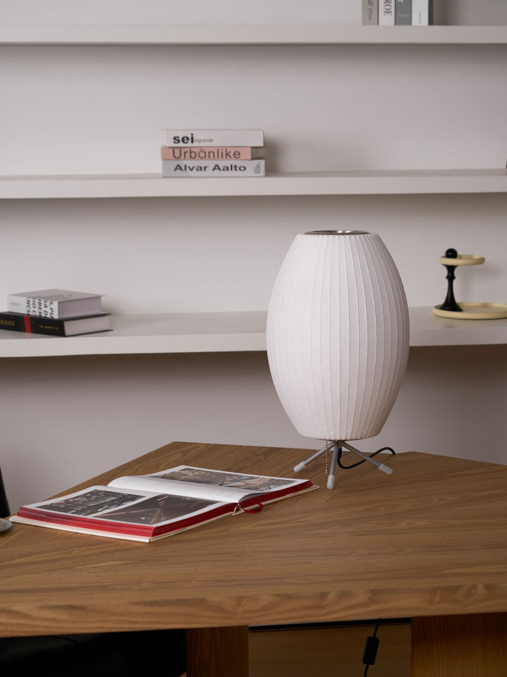 Lampa stołowa z bąbelkami na statywie
