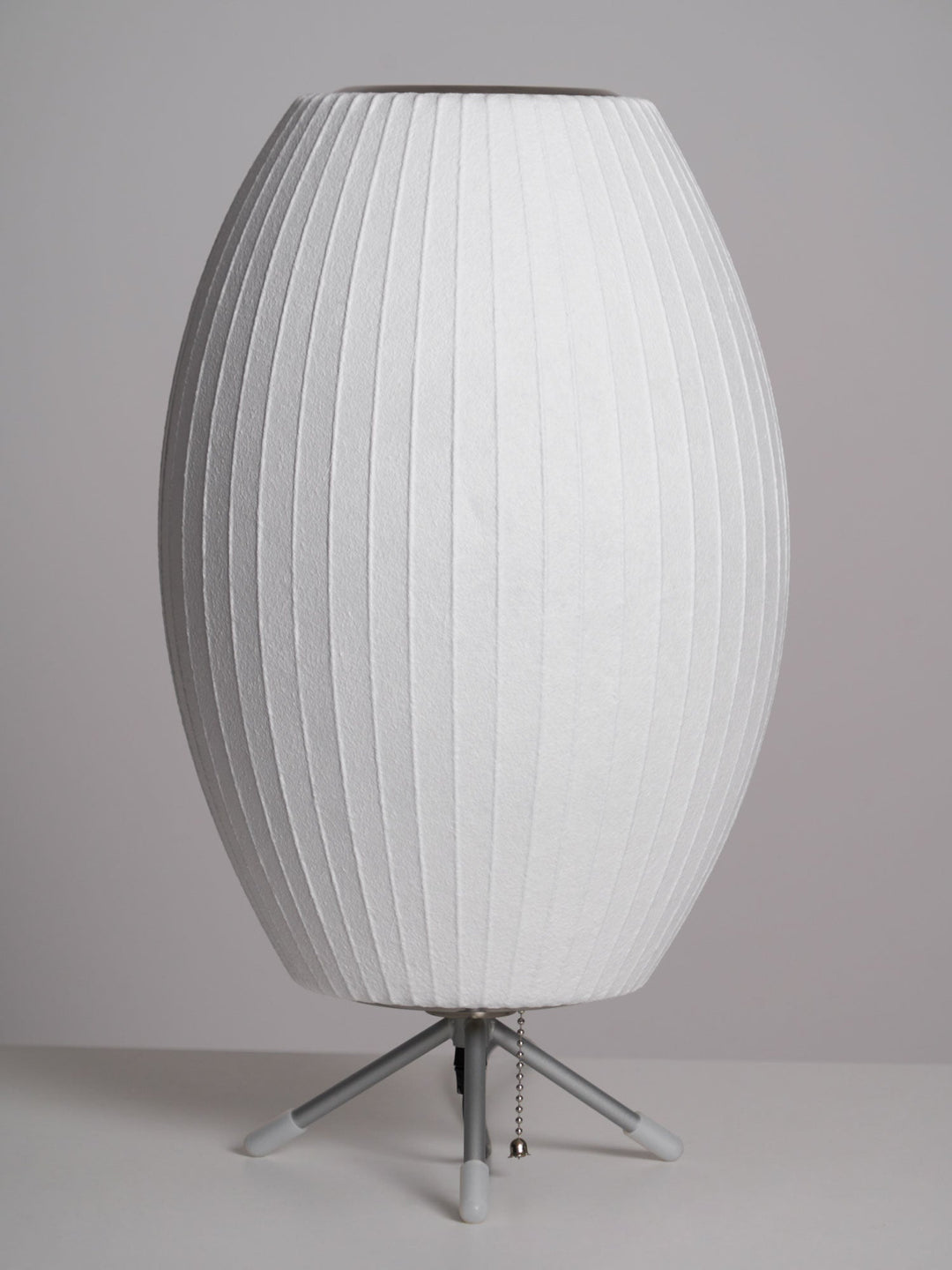 Lampa stołowa z bąbelkami na statywie
