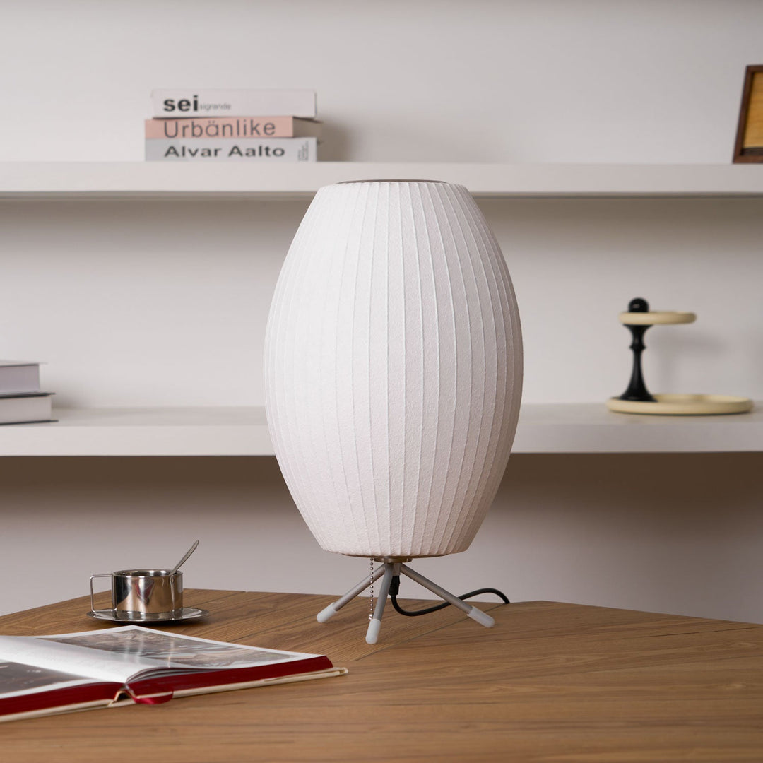 Lampa stołowa z bąbelkami na statywie