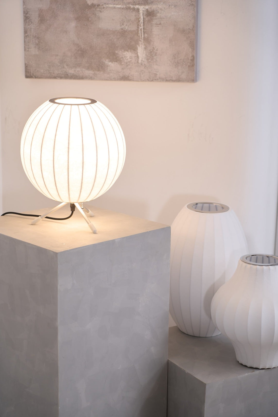Lampa stołowa z bąbelkami na statywie