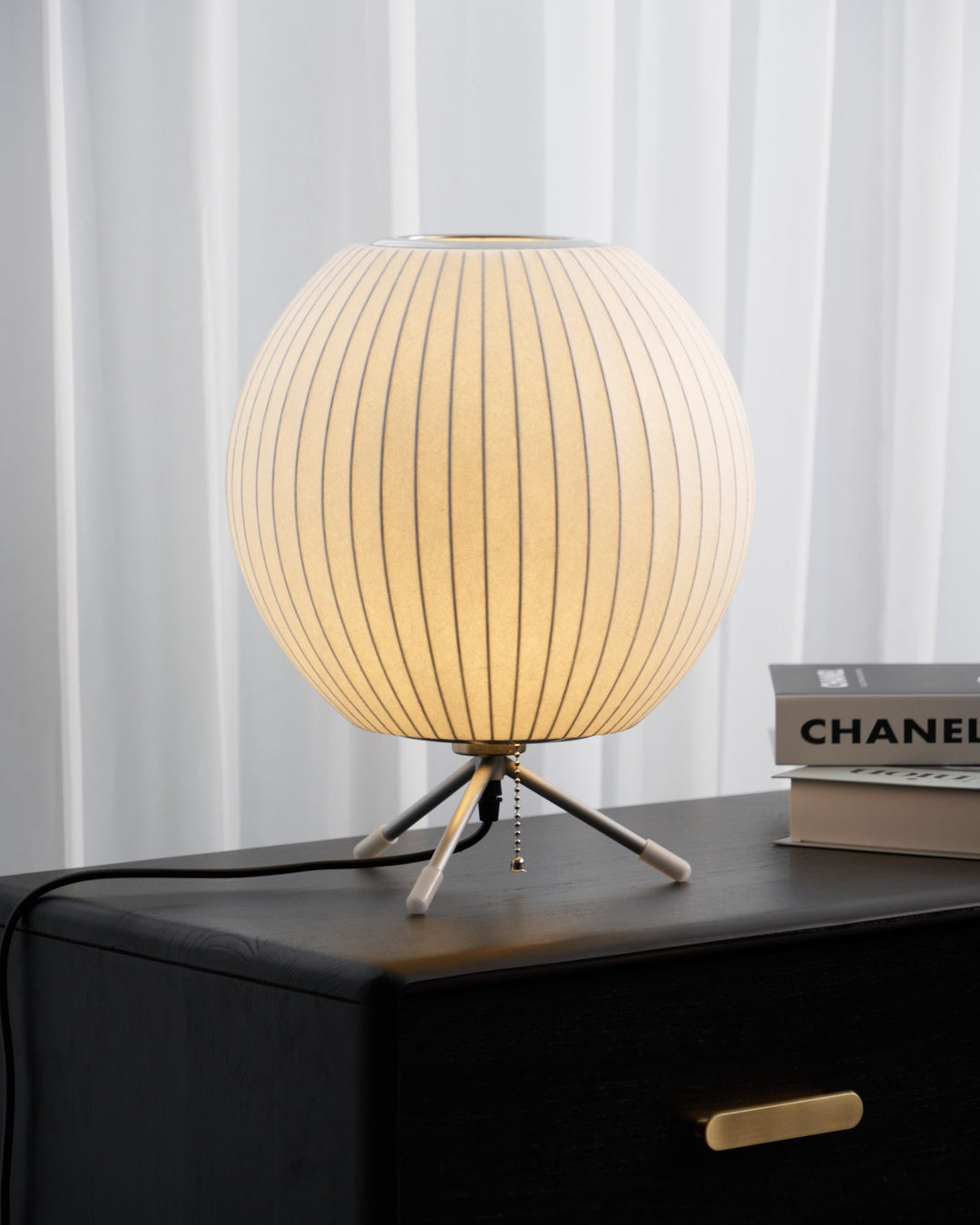 Lampa stołowa z bąbelkami na statywie