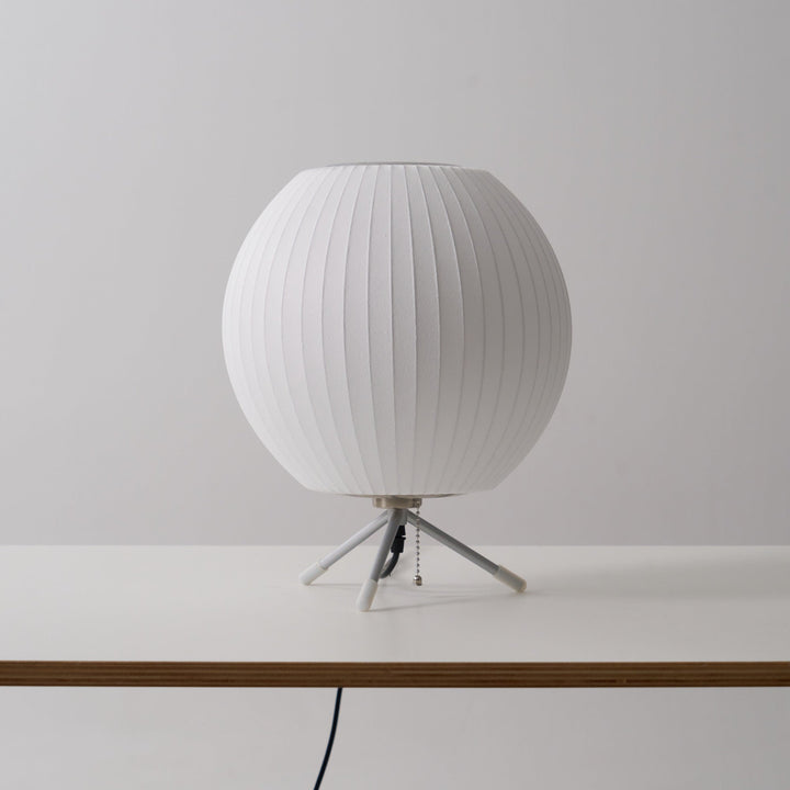 Lampa stołowa z bąbelkami na statywie