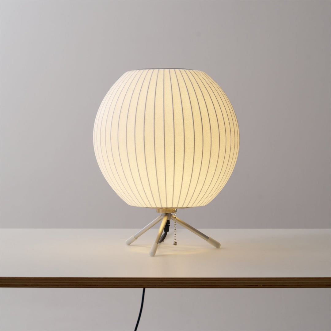 Lampa stołowa z bąbelkami na statywie