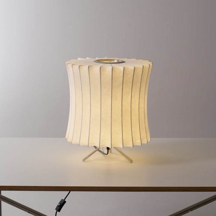 Lampa stołowa z bąbelkami na statywie