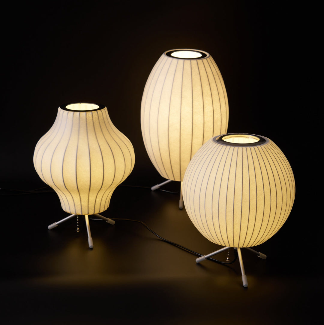 Lampa stołowa z bąbelkami na statywie
