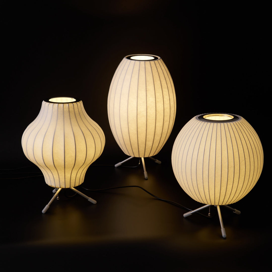 Lampa stołowa z bąbelkami na statywie
