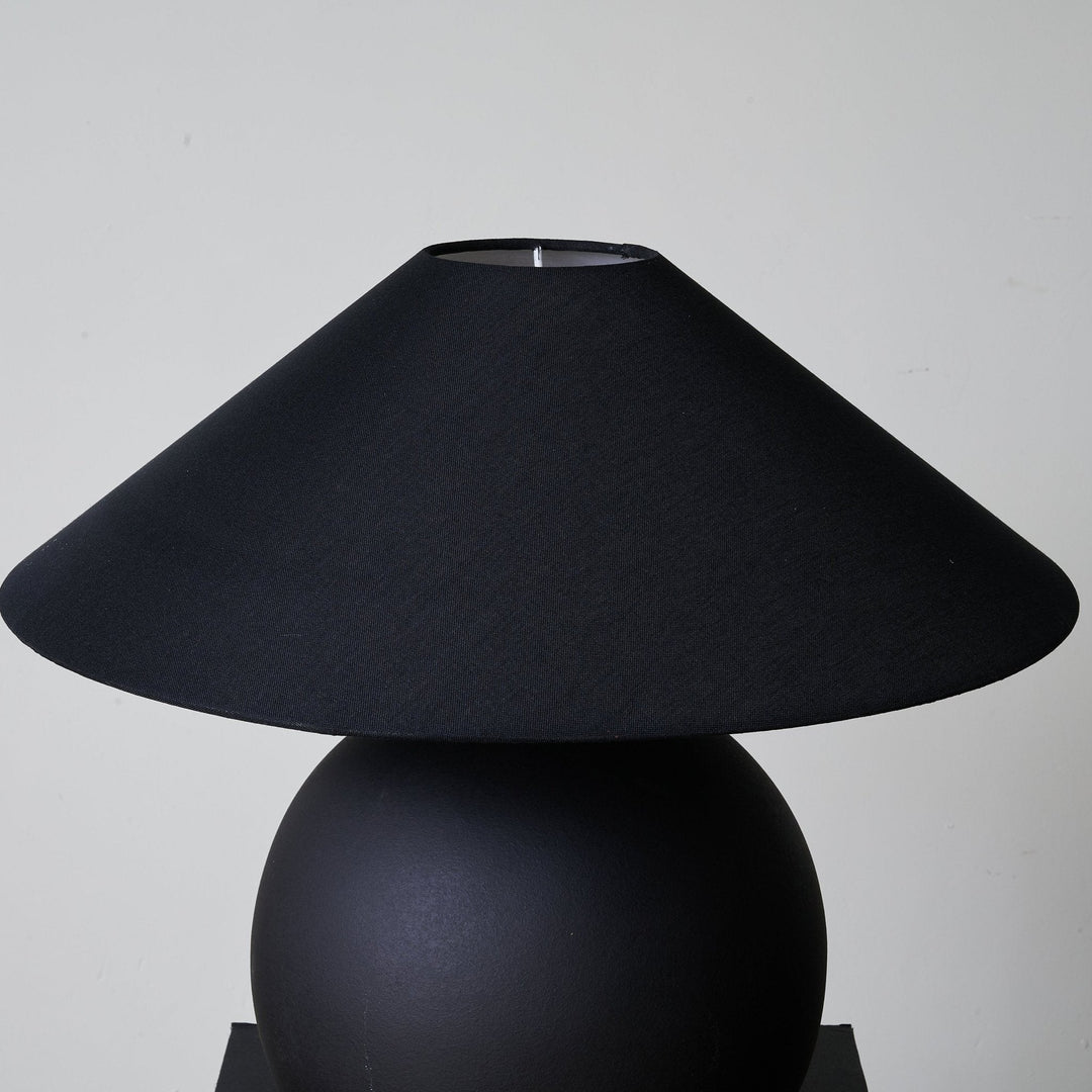 Lampa Stołowa Obsidian Sphere