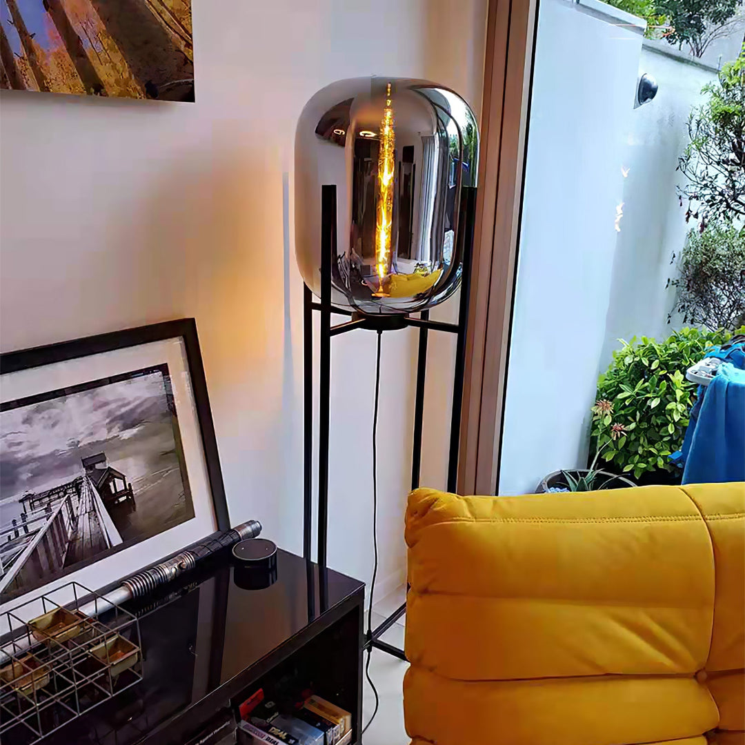 Lampa podłogowa Oda