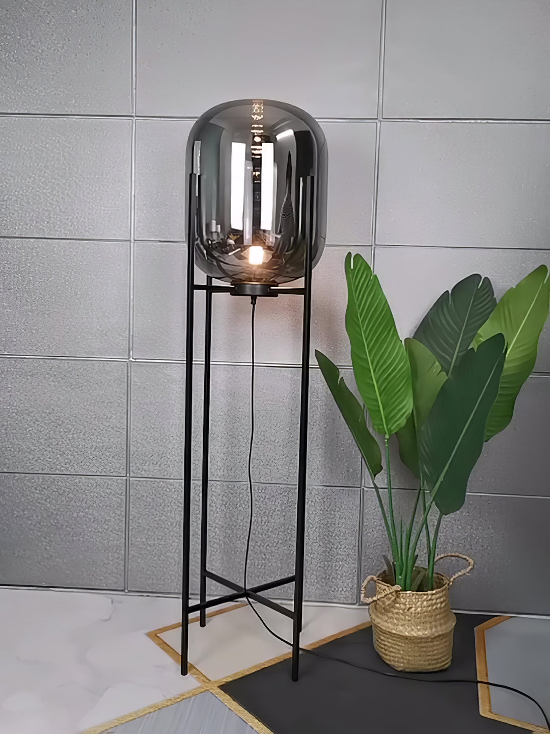 Lampa podłogowa Oda