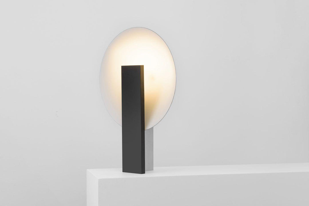 Lampa stołowa Orbe