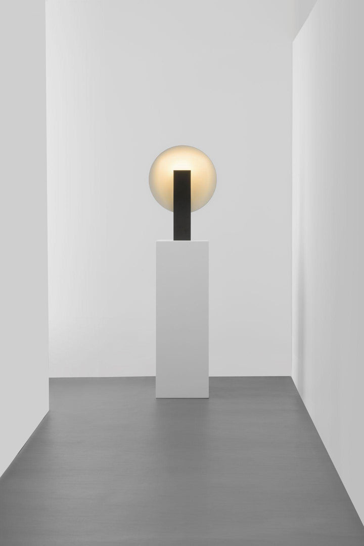 Lampa stołowa Orbe