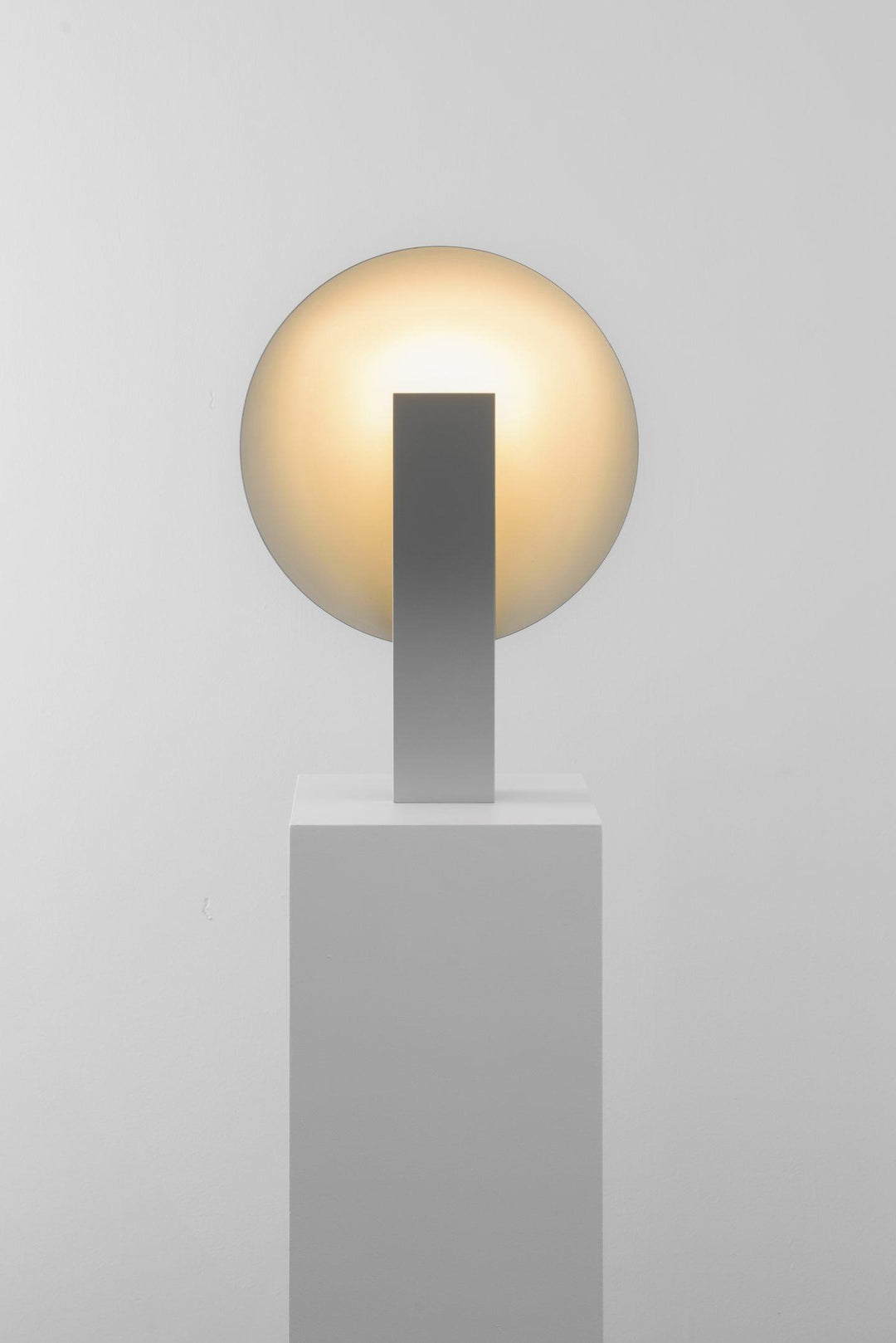 Lampa stołowa Orbe