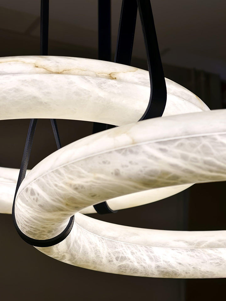 Alabastrowa lampa wisząca Oslo B