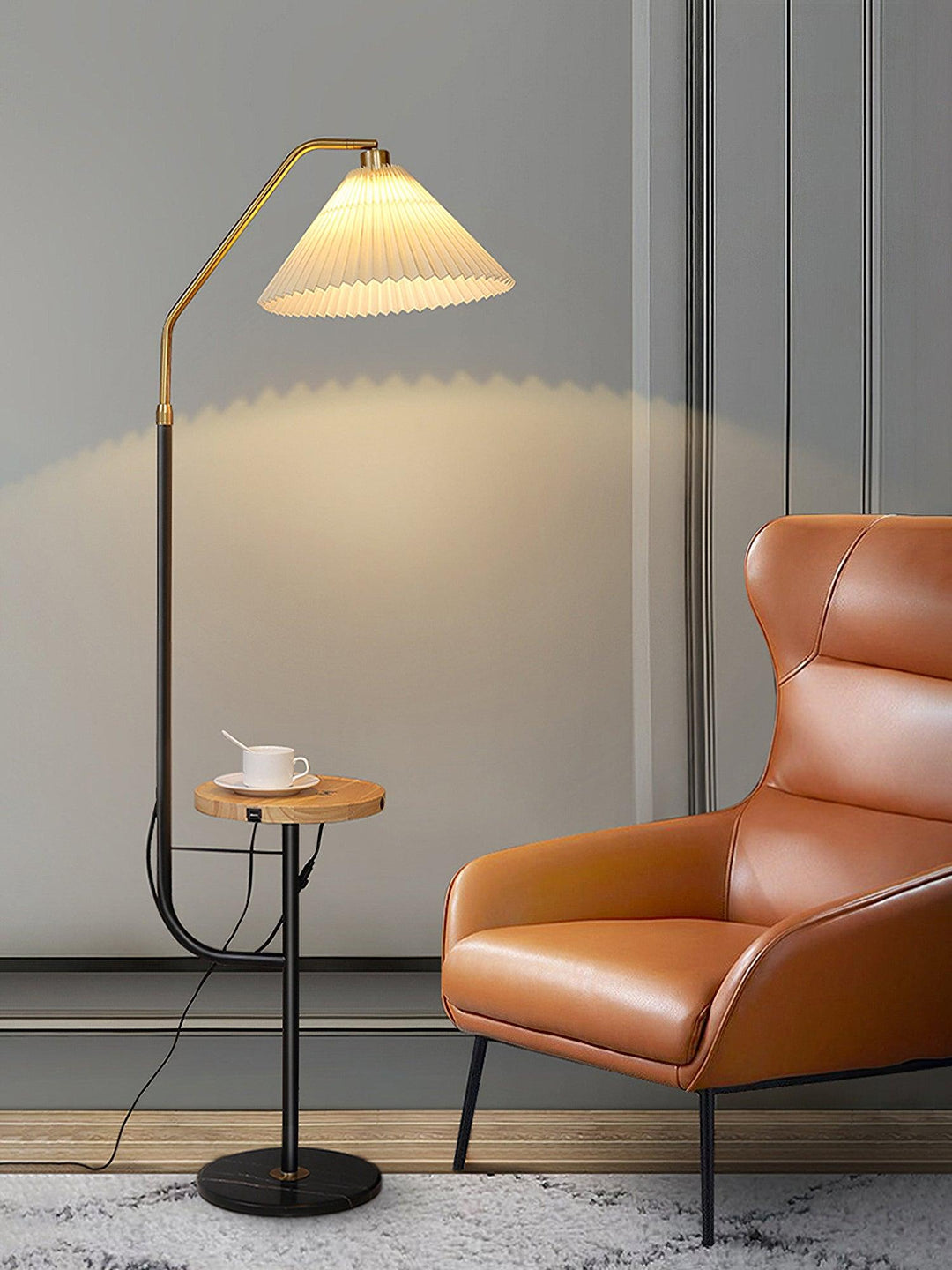 Lampa podłogowa Ozz