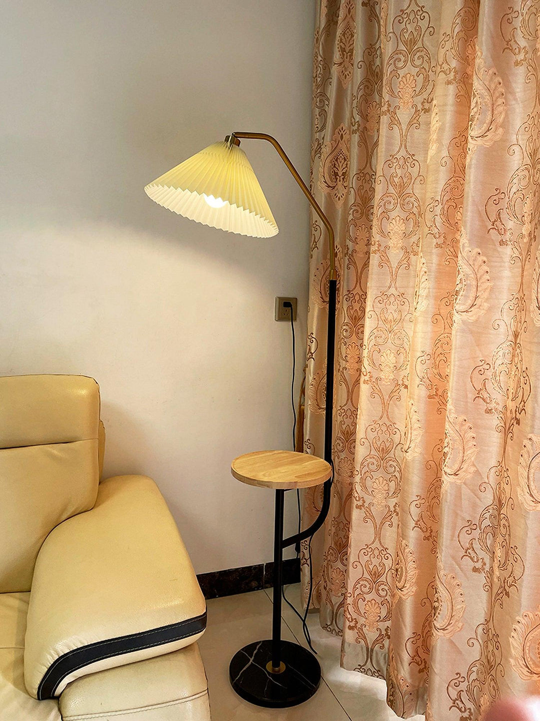 Lampa podłogowa Ozz