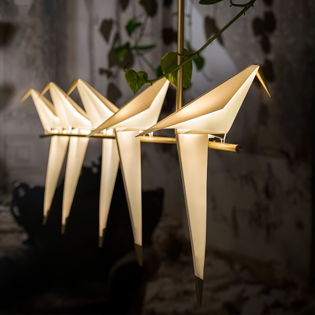 Lampa wisząca LED z ptakami origami