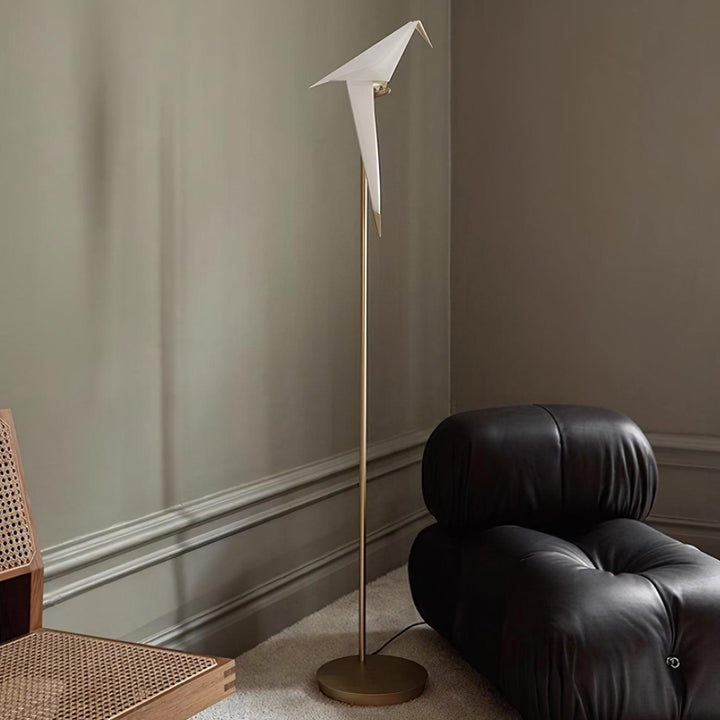 Lampa Podłogowa w Kształcie Żurawia Papierowego