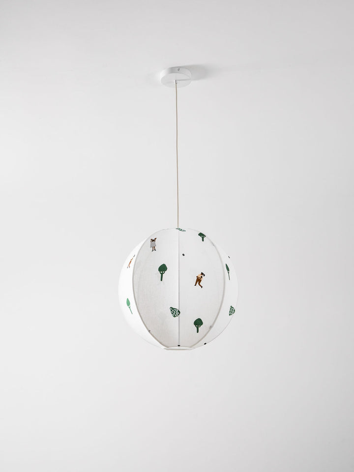 Lampa wisząca z haftowanym tekstylnym kloszem Park