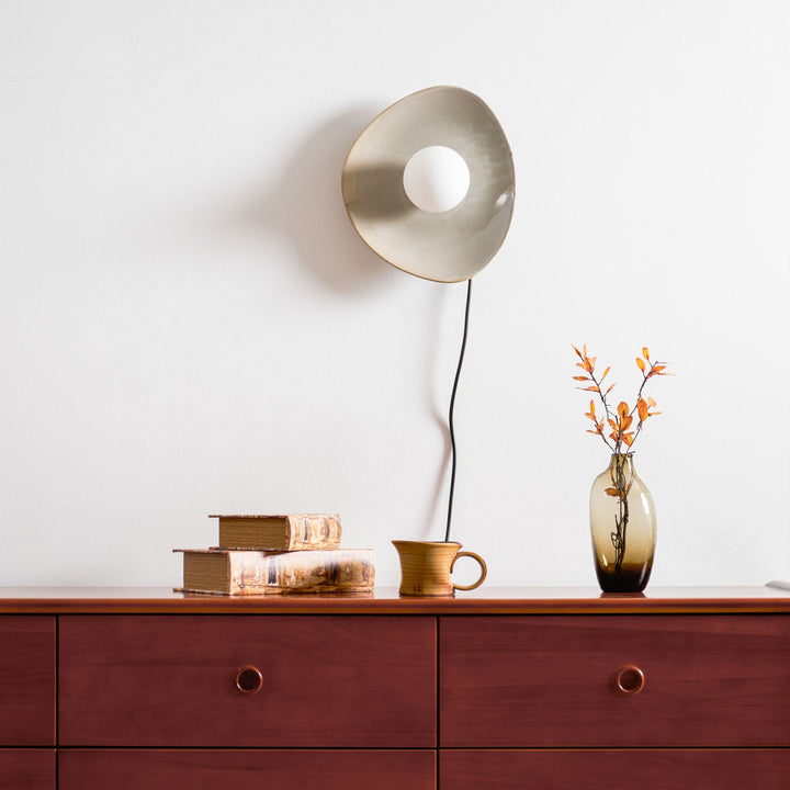 Lampa Ścienna Pebble Disc z wtyczką