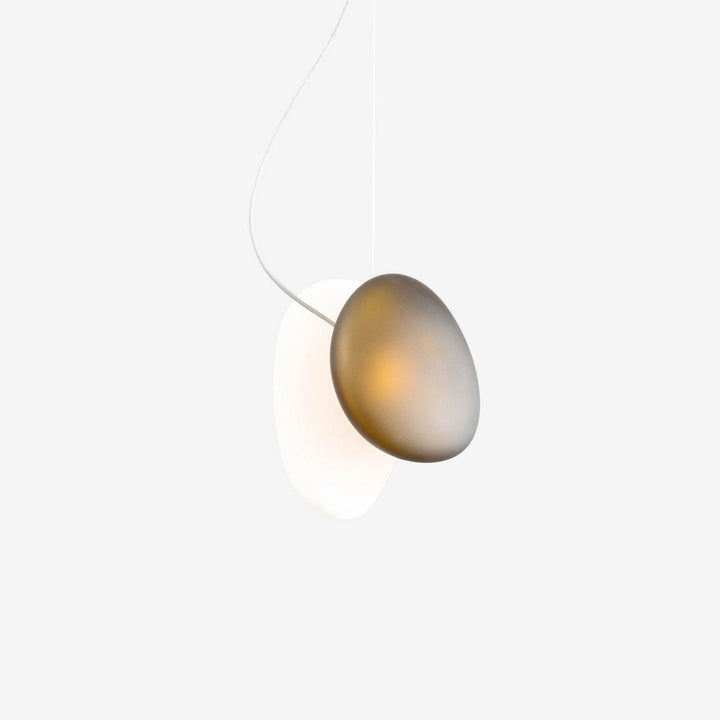 Lampa wisząca z matowego szkła