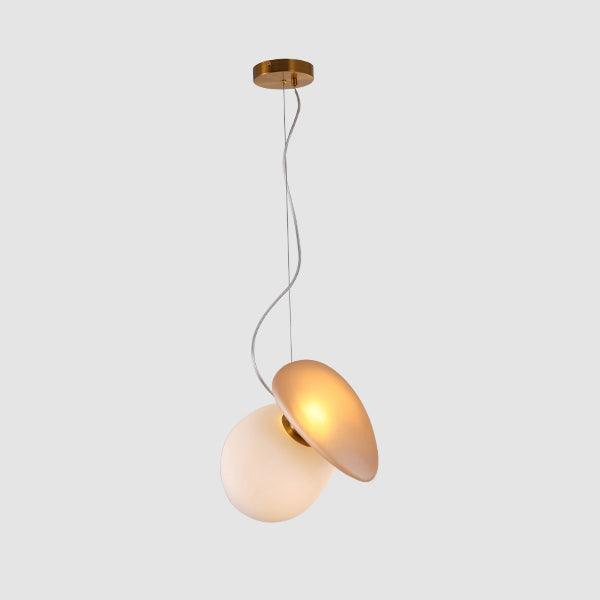 Lampa wisząca z matowego szkła