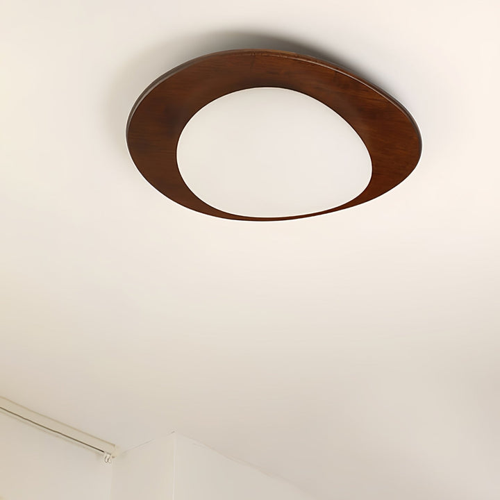 Lampa sufitowa Pebble z drewna
