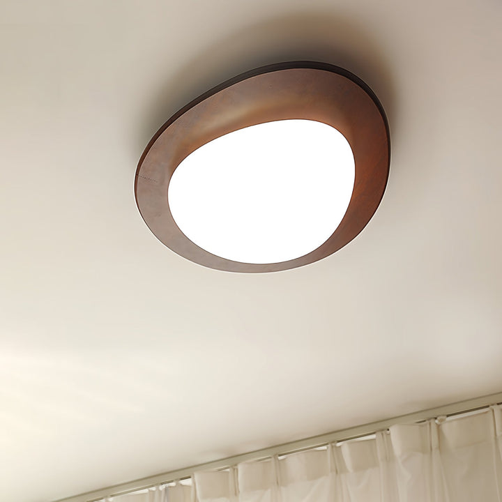 Lampa sufitowa Pebble z drewna