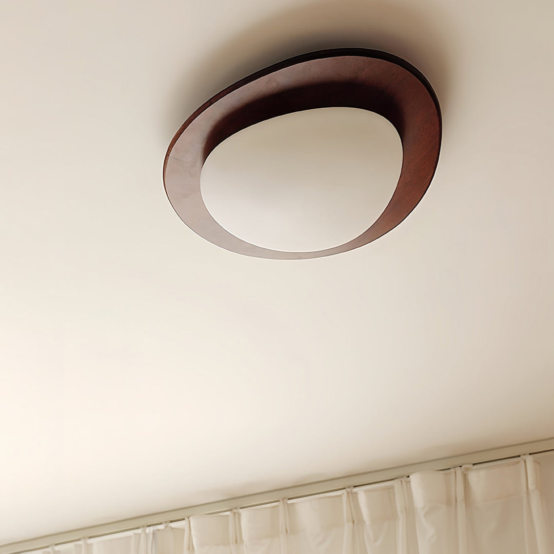 Lampa sufitowa Pebble z drewna