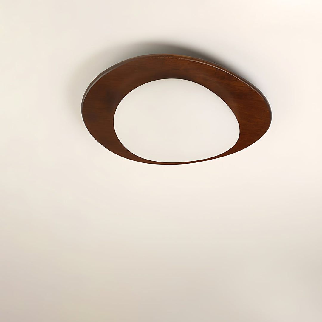 Lampa sufitowa Pebble z drewna