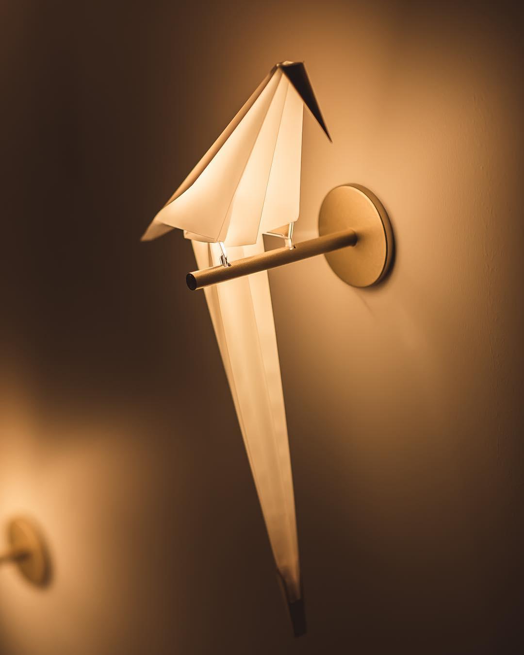 Lampa ścienna Avian Serenity