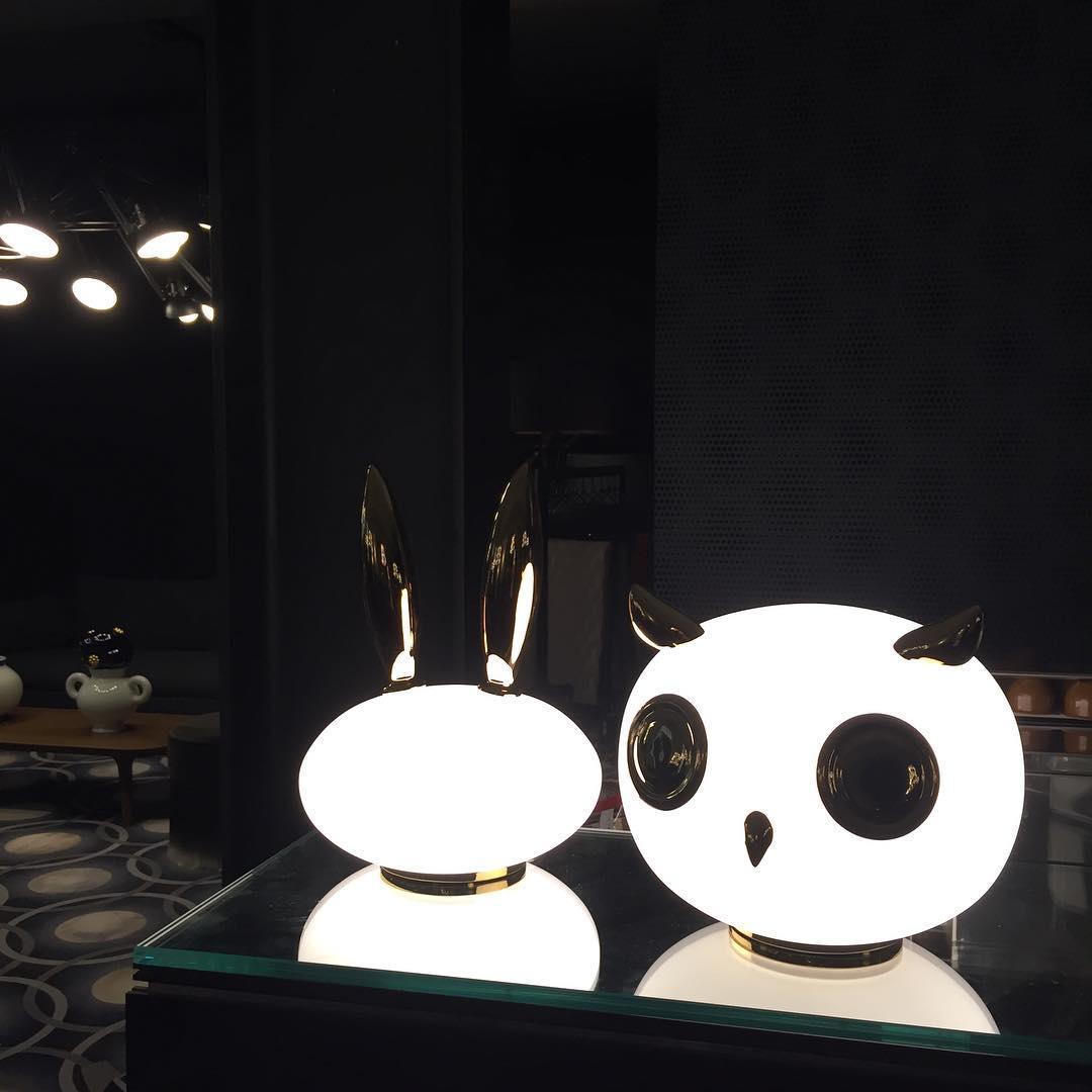 Lampa Biurkowa dla Zwierząt