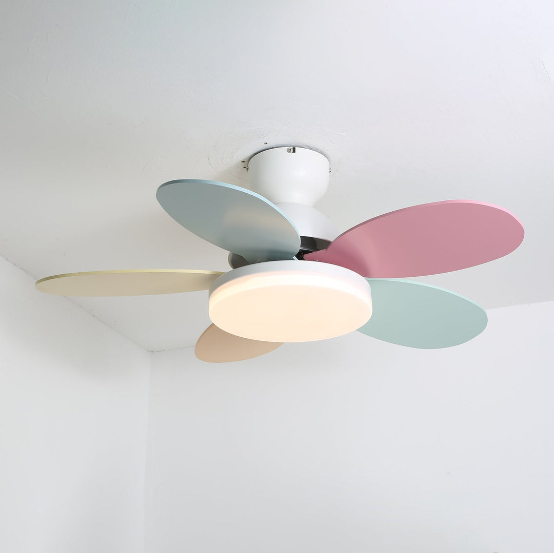 Lampa sufitowa wentylatora Petalo