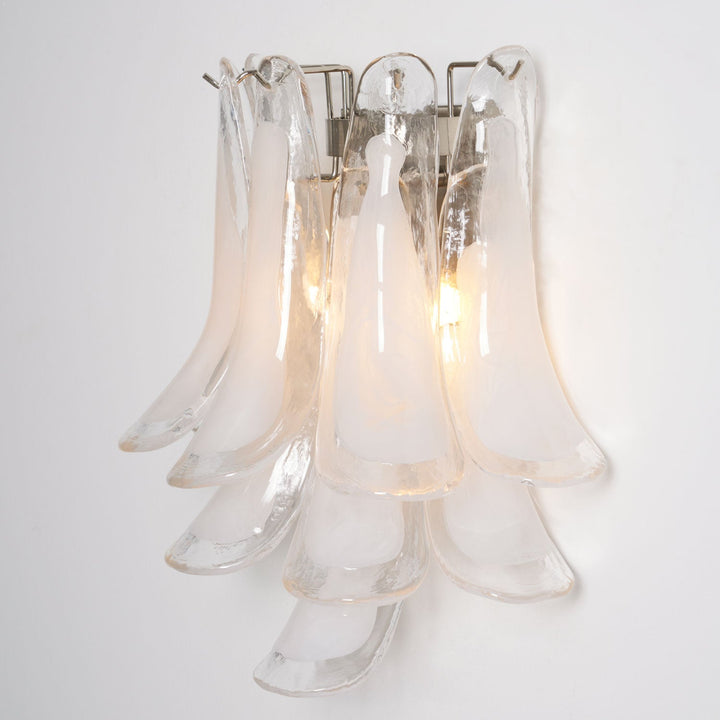 Szklana lampa ścienna Petalo
