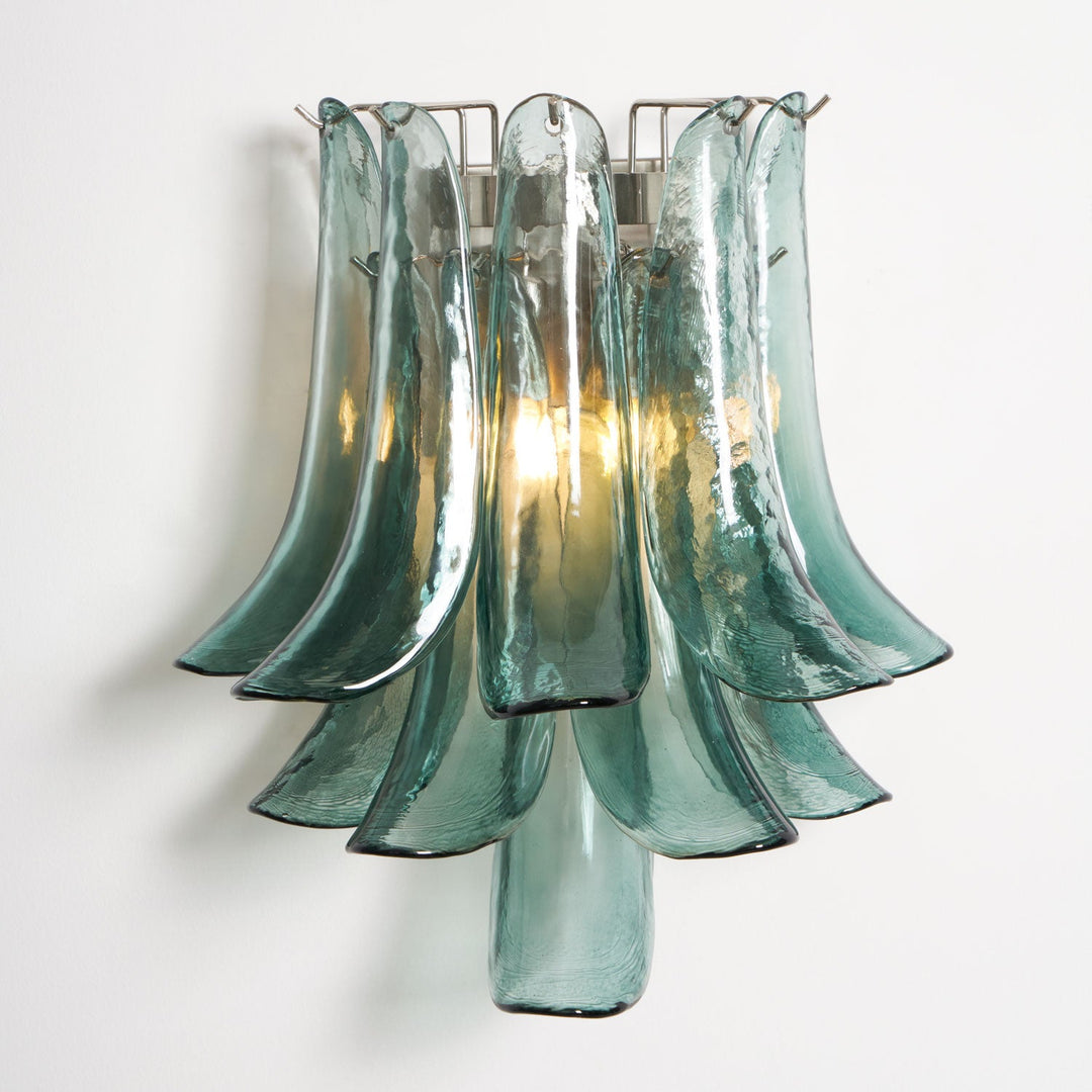 Szklana lampa ścienna Petalo