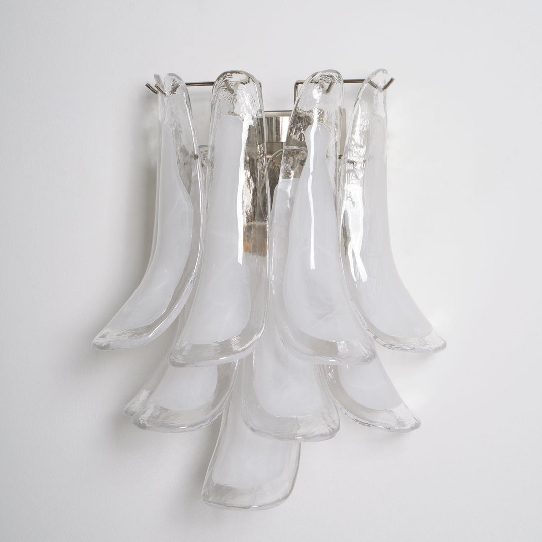 Szklana lampa ścienna Petalo