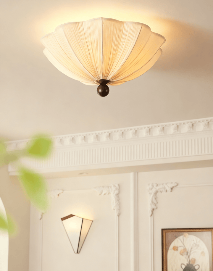 Lampa sufitowa z materiału Petals