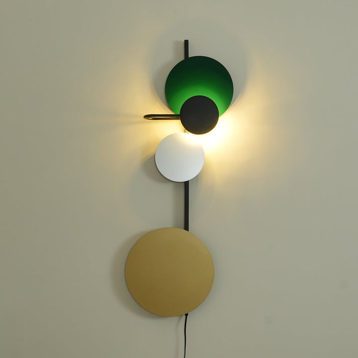 Lampa Ścienna Planet z wtyczką
