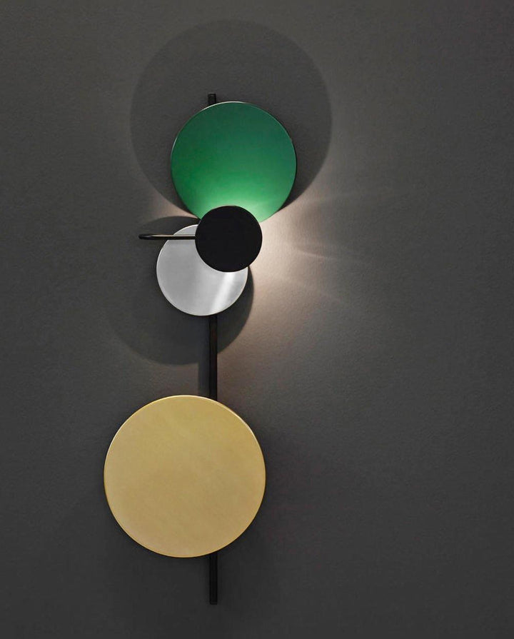 Lampa Ścienna Planet z wtyczką