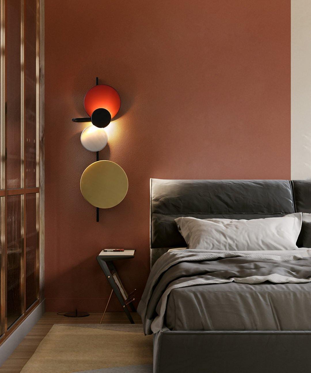 Lampa Ścienna Planet z wtyczką