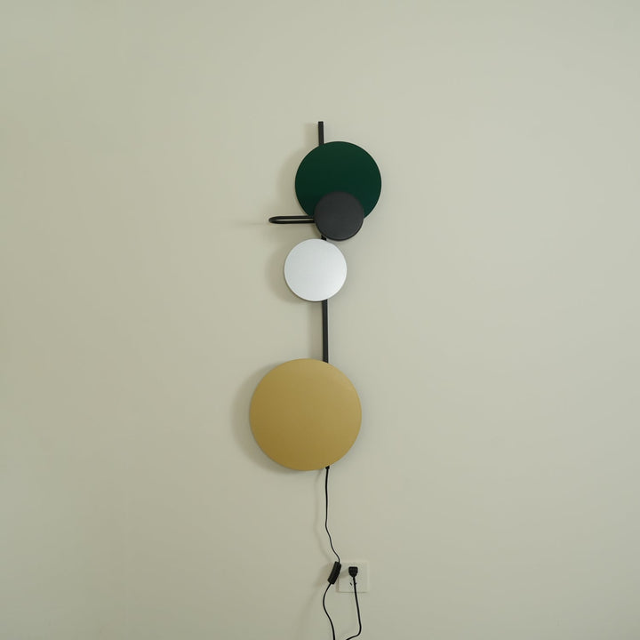 Lampa Ścienna Planet z wtyczką