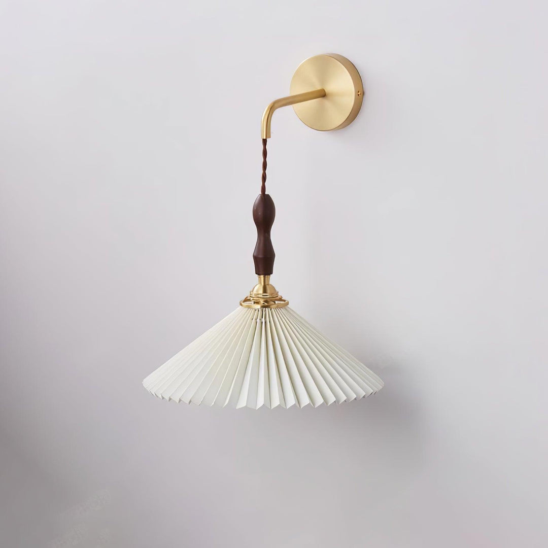Lampa Ścienna z Faldami z Drewna