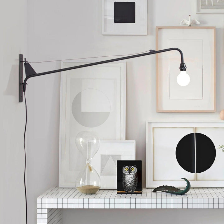 Lampa ścienna Prouve Petite Potence