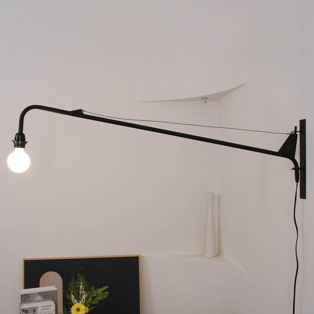 Lampa ścienna Prouve Petite Potence